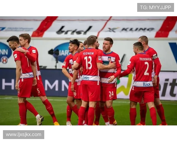 奥格斯堡小胜海登海姆毛里斯点射