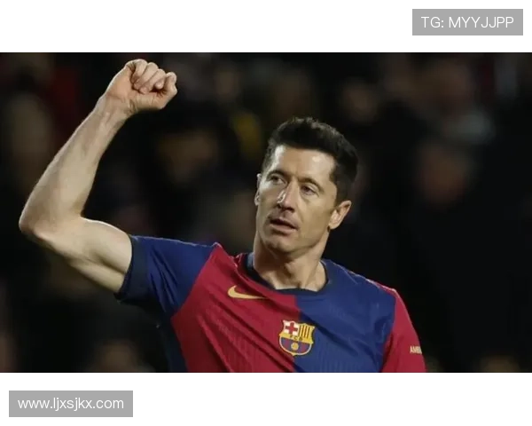 妻子:莱万身体看起来像25岁;来巴塞罗那我们都实现了梦想 妻子:莱万身体看起来像25岁;来巴塞罗那我们都实现了梦想